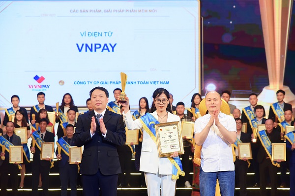 Ví VNPAY khẳng định vị thế "ví điện tử gia đình hàng đầu" tại Sao Khuê 2022
